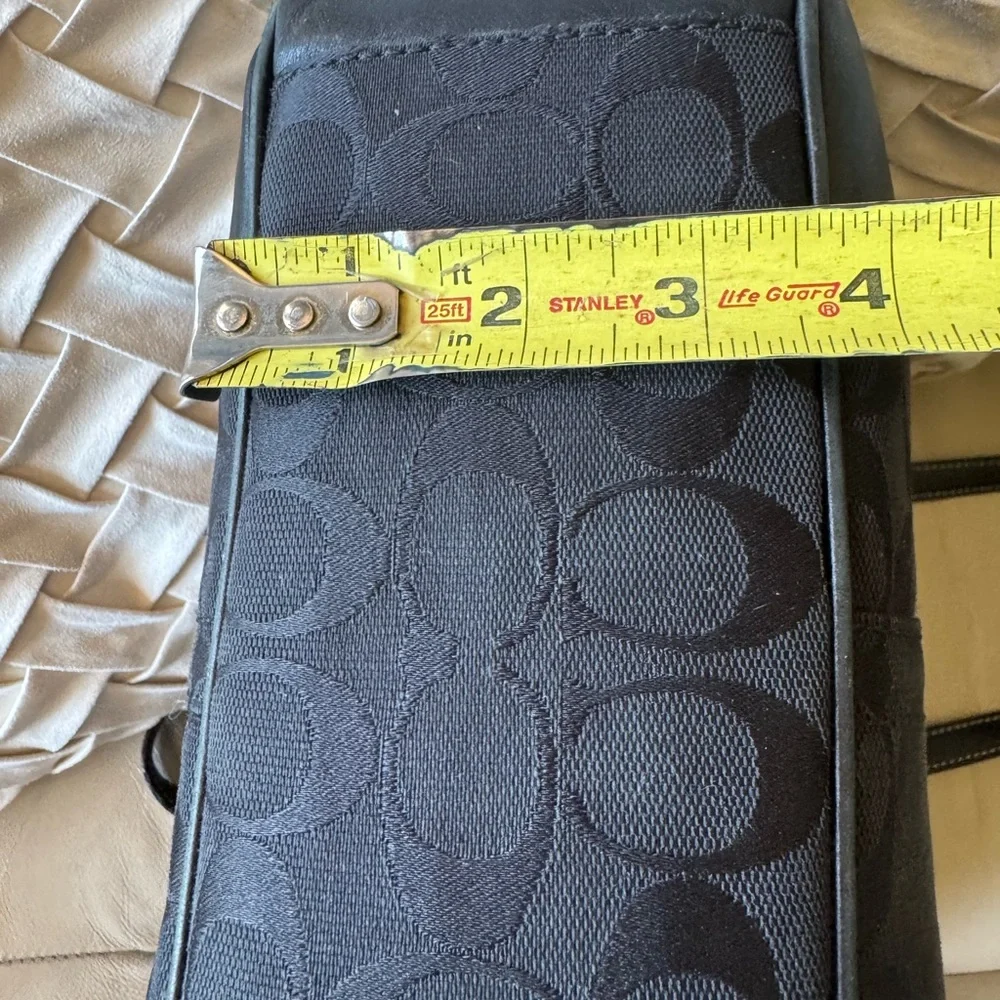 Coach Leatherware Signature Black Canvas Leather Trim and Handle Tote Bag - Picture 10 of 15